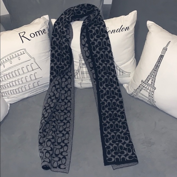 PRICE DROP! NWOT Coach Cashmere Scarf - Picture 4 of 6
